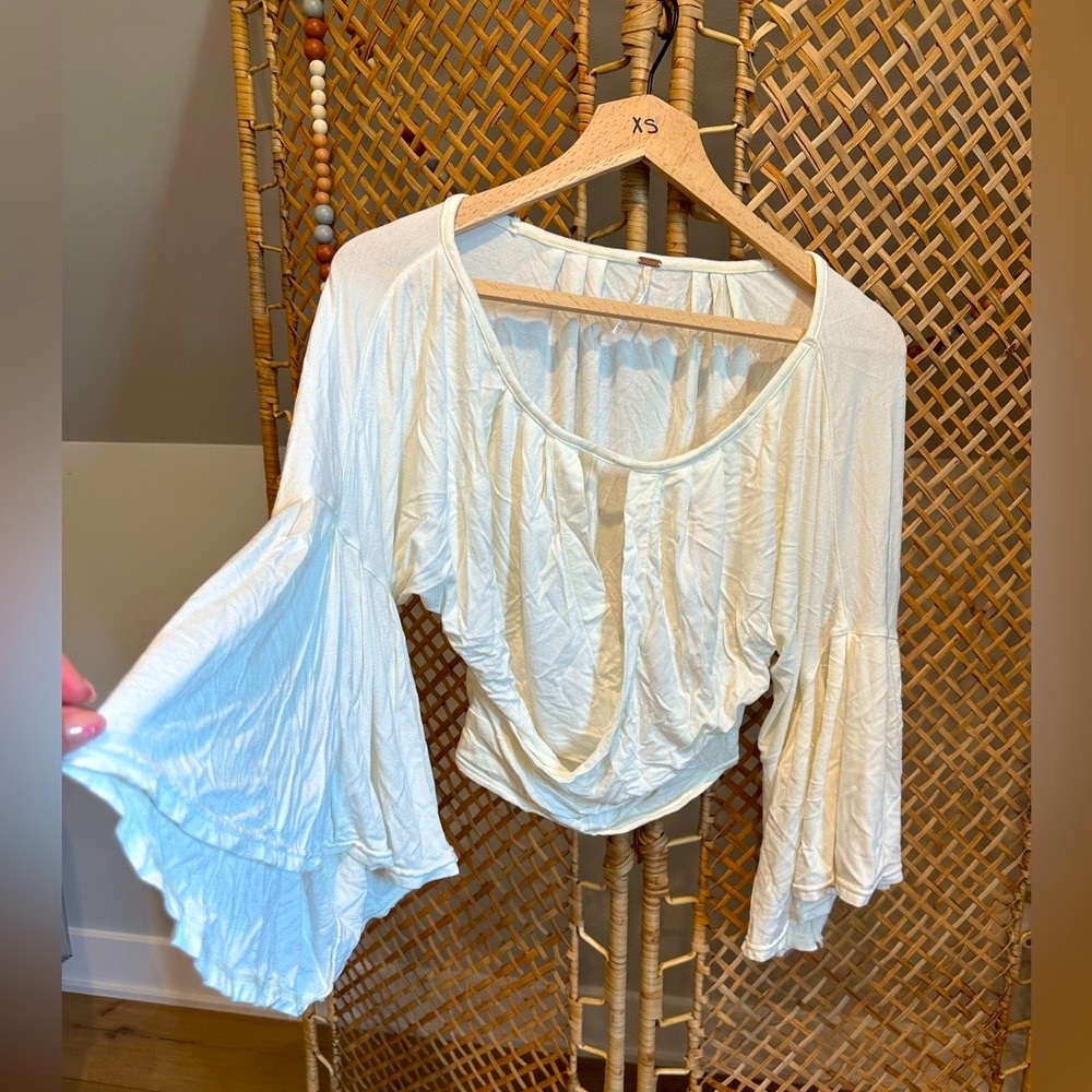 Free people flowy long sleeve bell sleeves